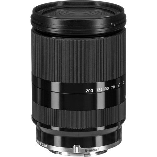 Tamron B011SE (18-200mm F3.5-6.3 Di III VC )