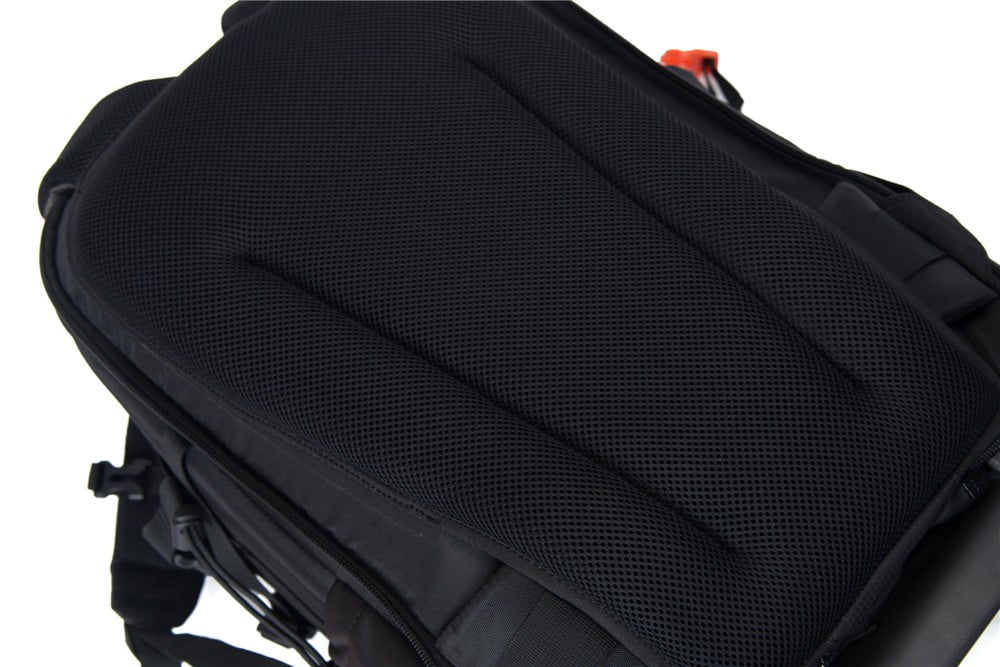 Safrotto DSLR Camera Hardcase Trolley Backpack with 17in Laptop Compartment