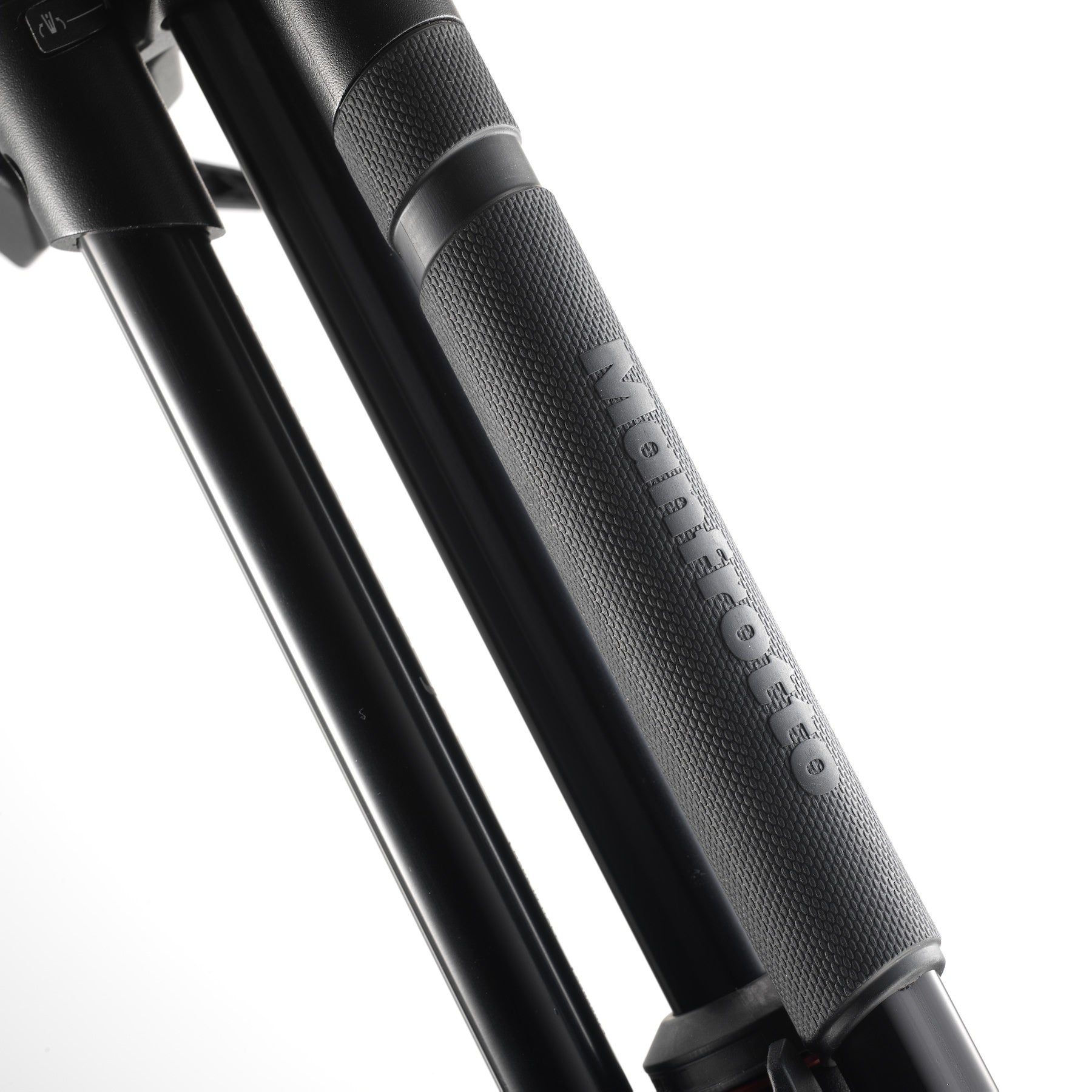 Manfrotto MKBFRA4-BH Befree Aluminum Travel Tripod with Ball Head, Black