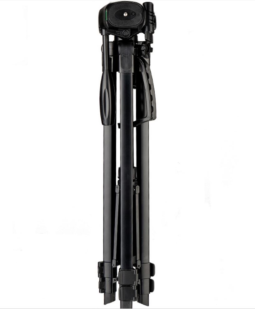 Digipod TR472 67" Professional Tripod 3 Way Panhead with Bubble Level