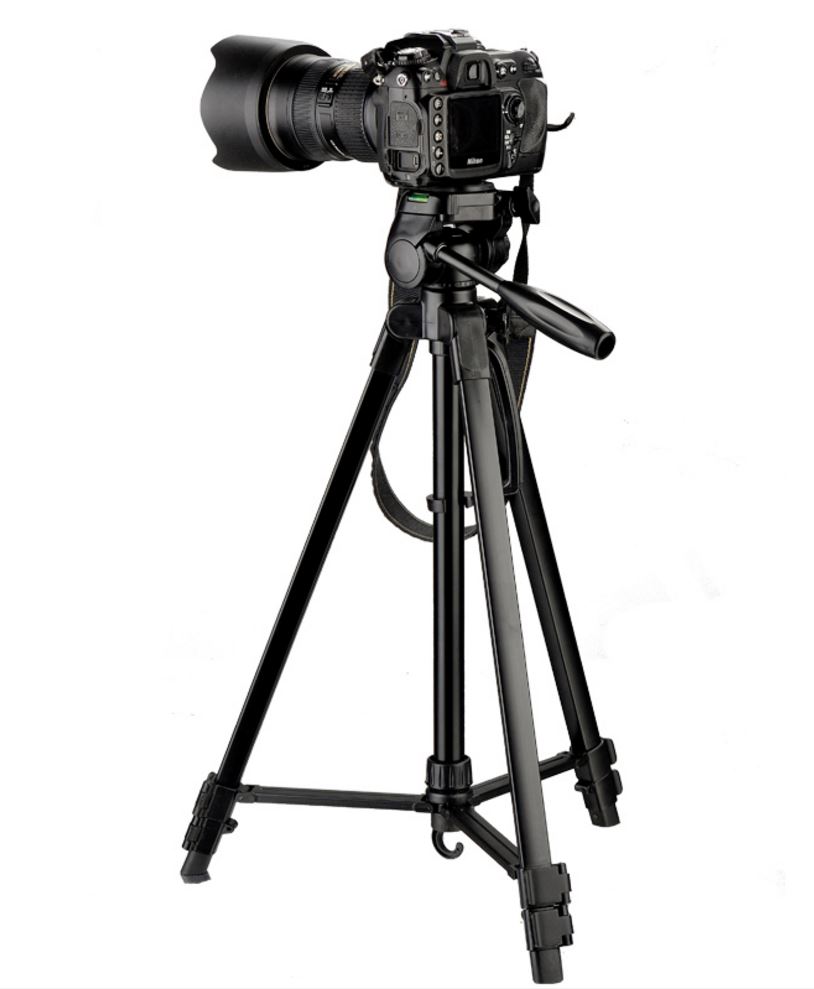 Digipod TR472 67" Professional Tripod 3 Way Panhead with Bubble Level