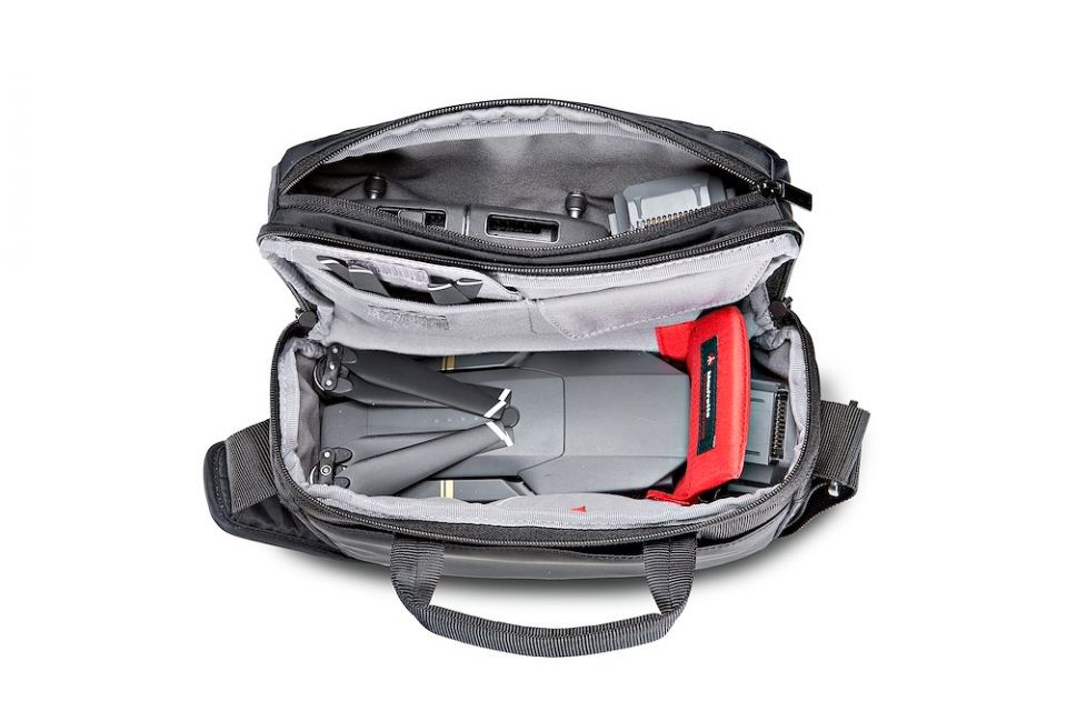 Manfrotto MB MA-SB-C1 Advanced Camera Shoulder Bag Compact 1 for CSC, rain cover